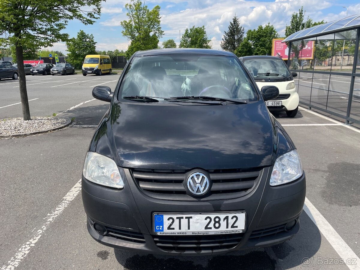 Volkswagen Fox - 2