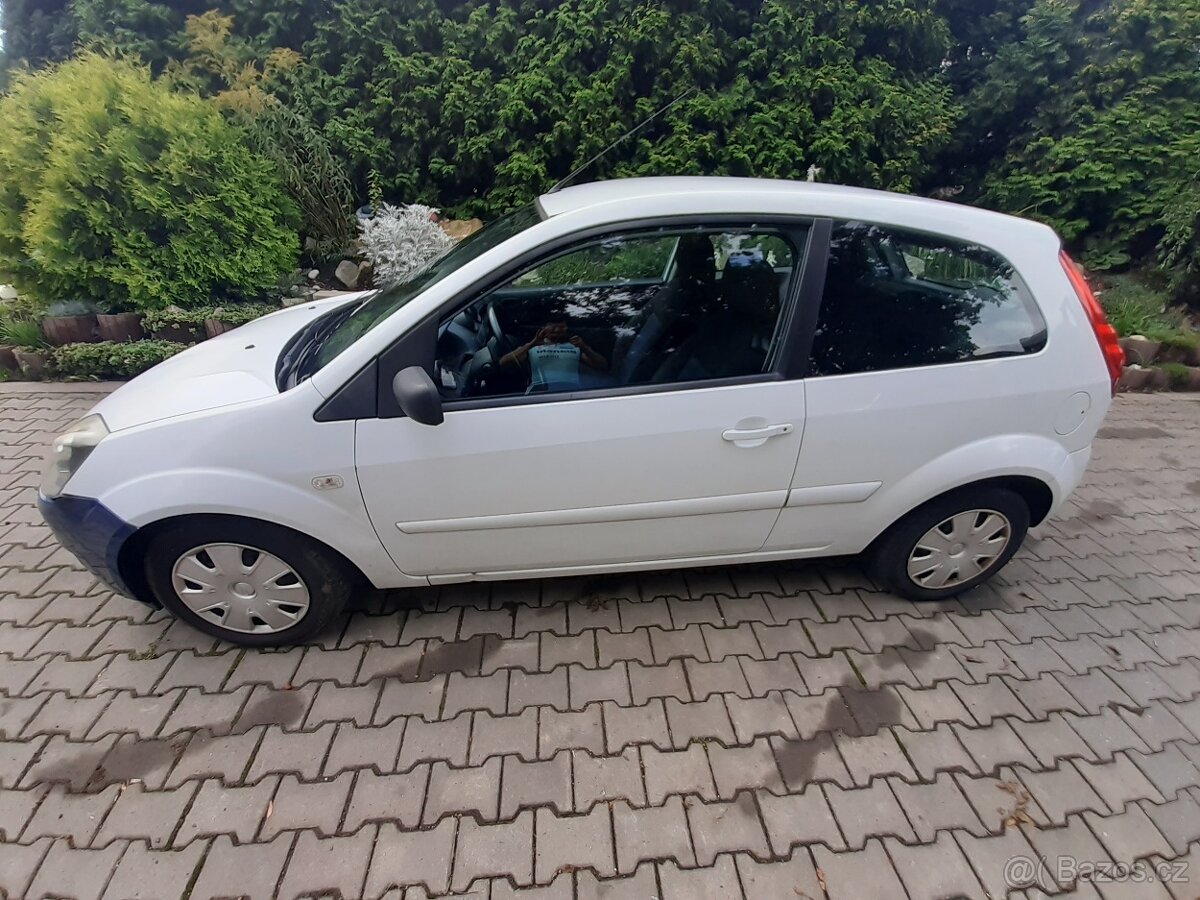 Prodám ford fiestu - 2