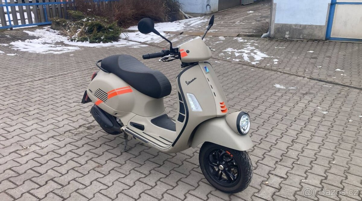 Vespa GTV 300 - 2