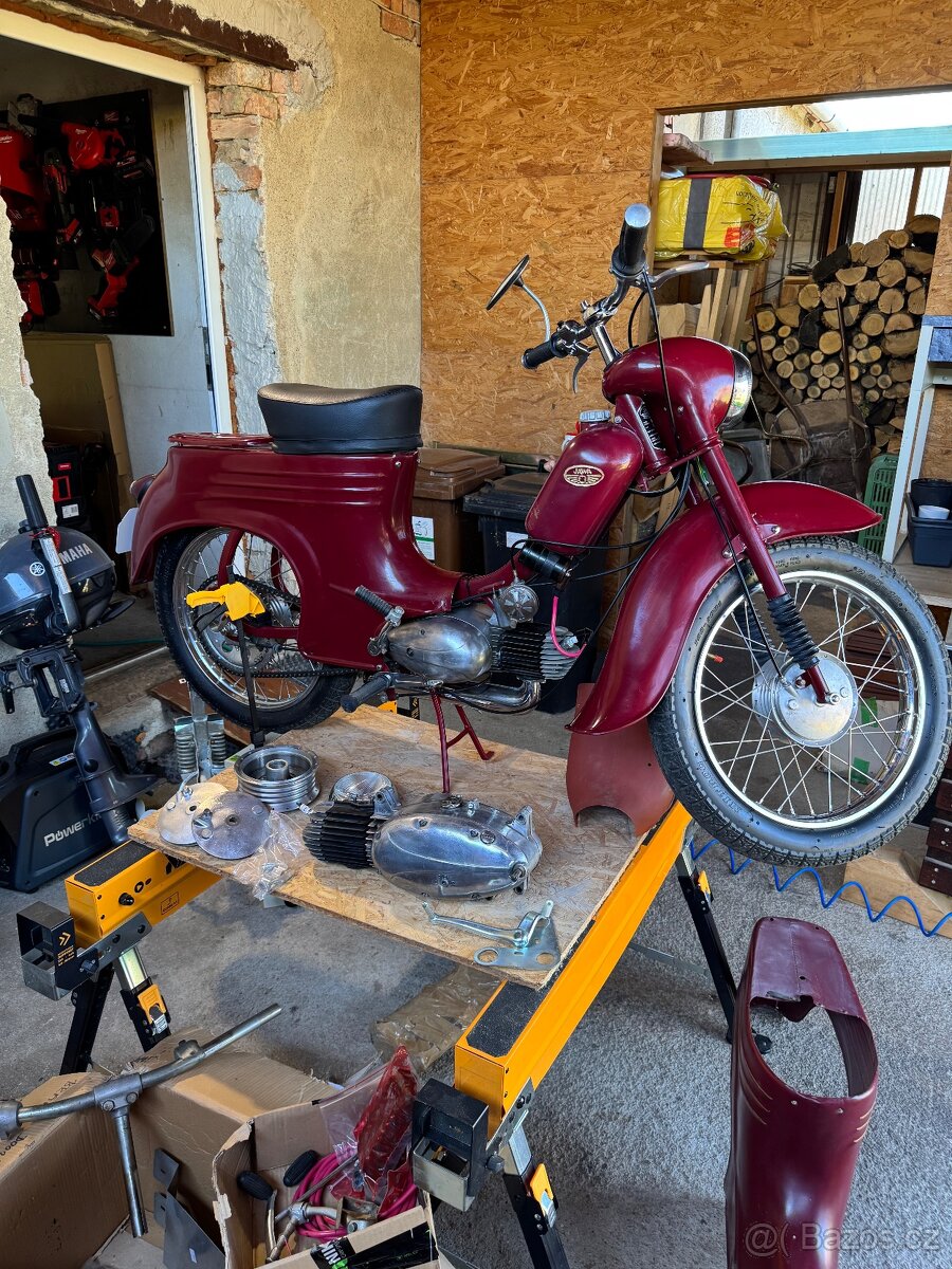 Jawa 555 - 2