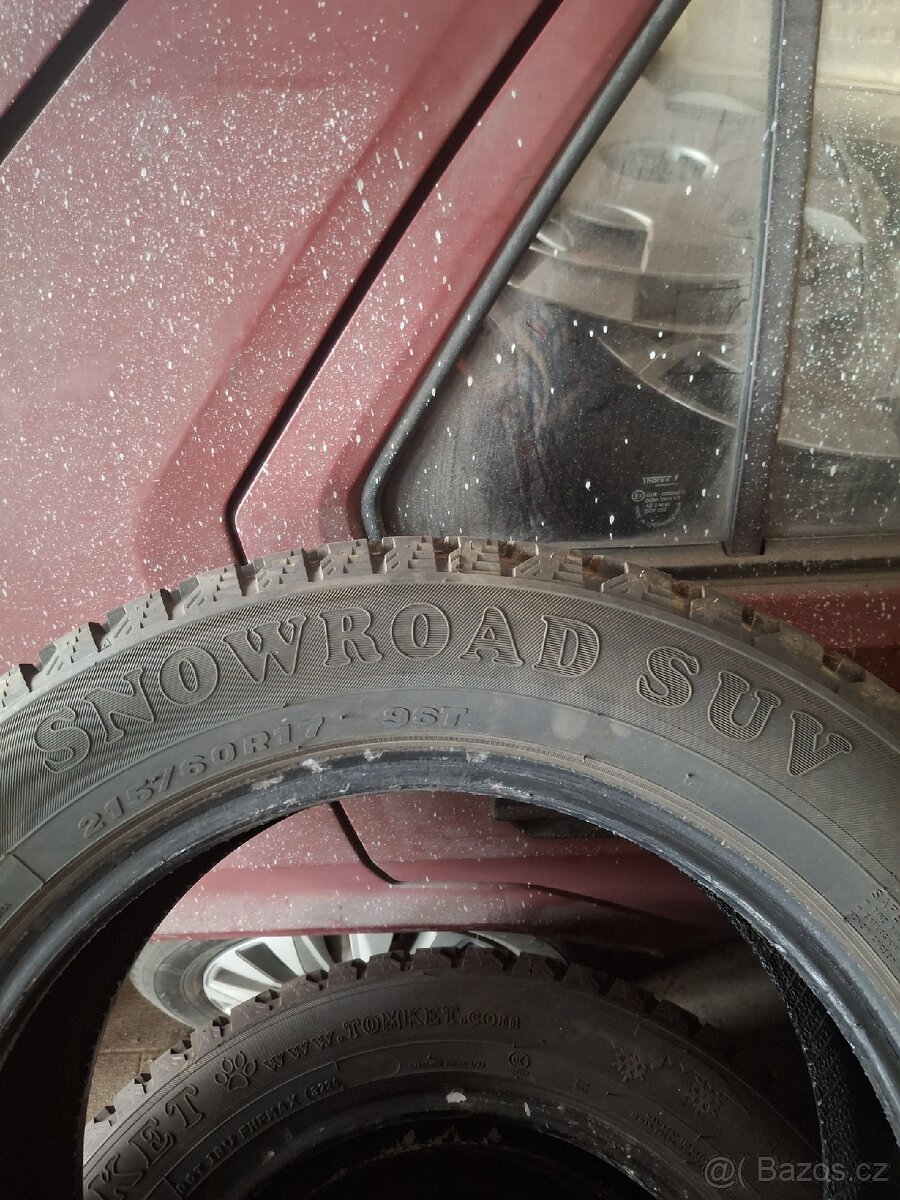 Zimní pneu 215/60 R17 - 2