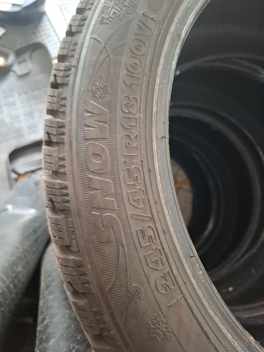 Zimni pneu 245/45R18 100V - 2