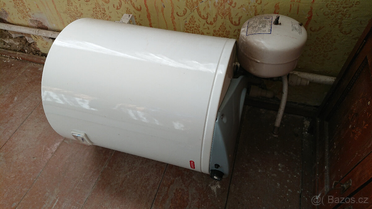 Plynový bojler Ariston - 2