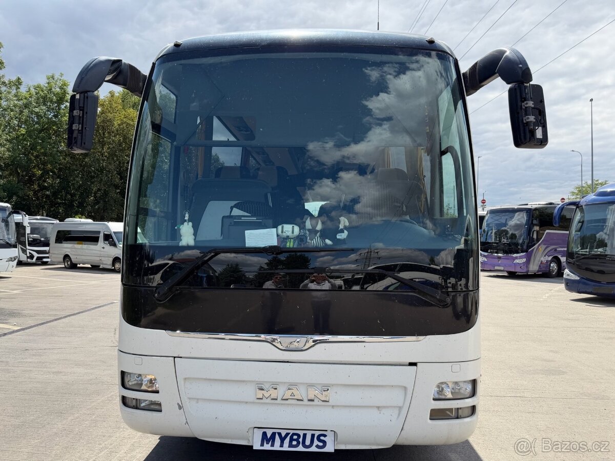 MAN LIONS COACH R08 - 2