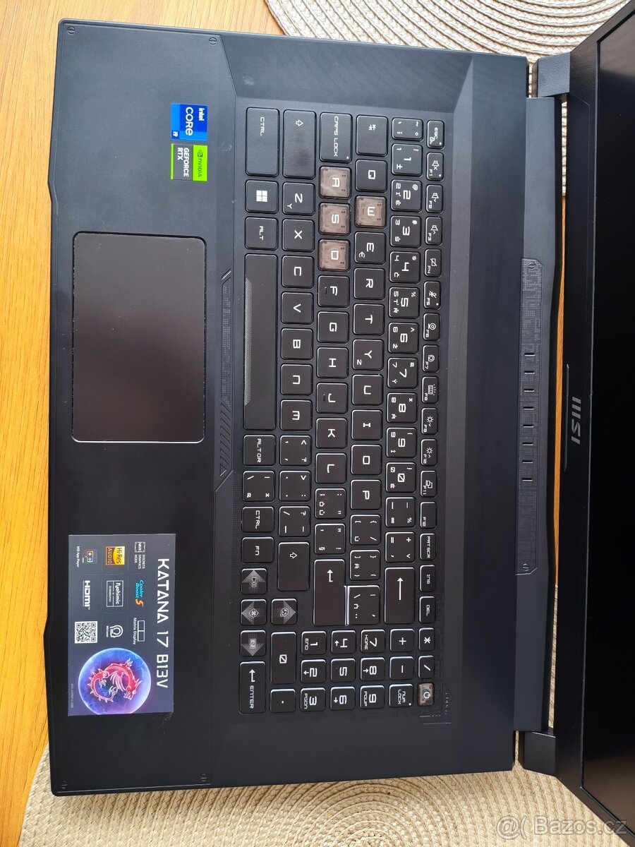 MSI katana 17 B13V - 2