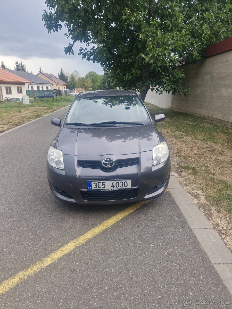 Toyota Auris 2.0 D-4D 93kw - 2