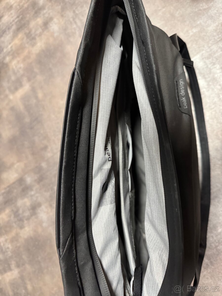 Taška Peak design 15 l černá - 2