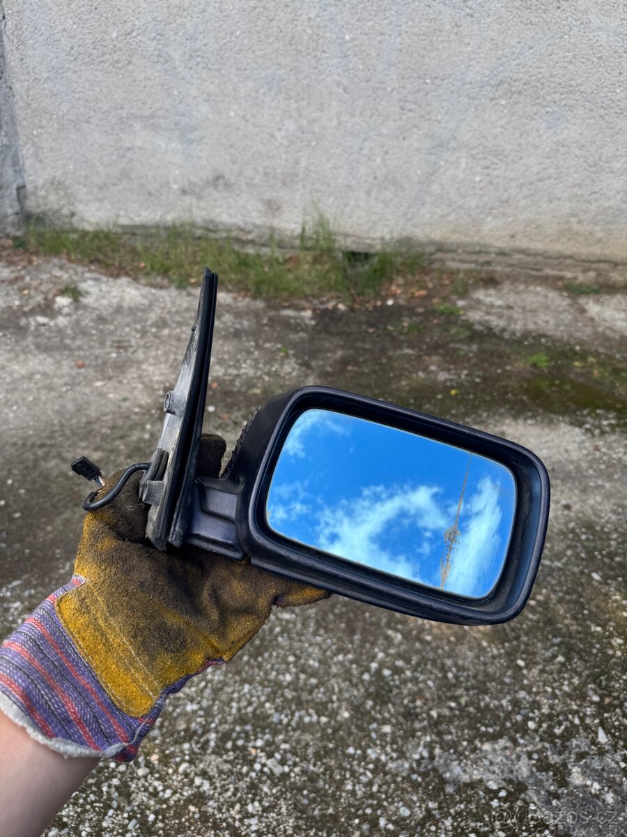 Bmw e36 zrcátko levé i pravé - 2