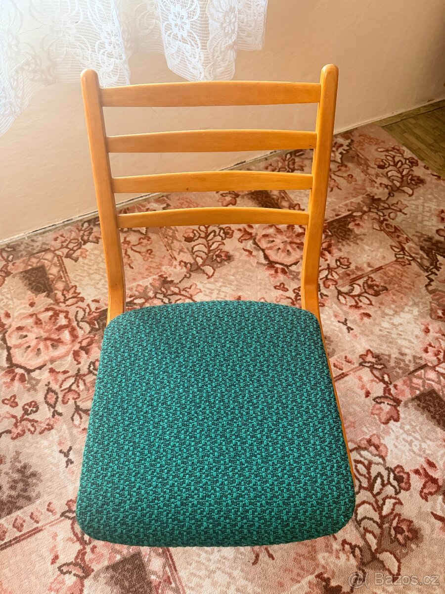 Retro stůl + 4 židle - 2