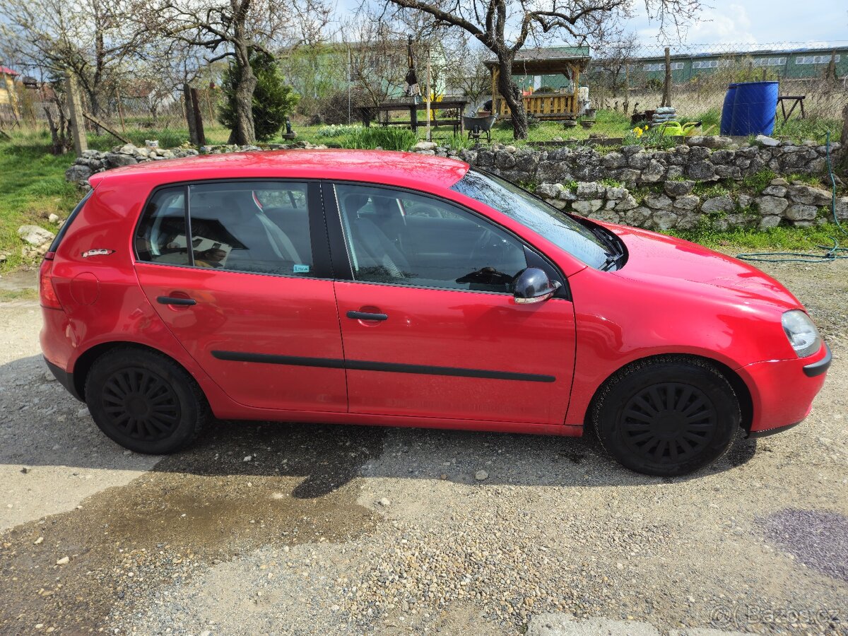 Wolksvagen Golf V 1.4 mpi 55kw - 2