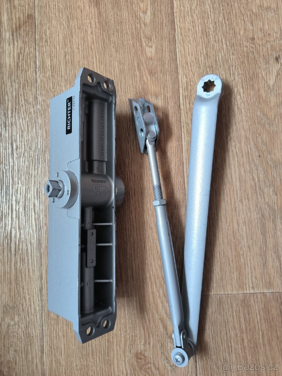 Dveřní zavírač RZ.4000.BC Richter Czech - 2