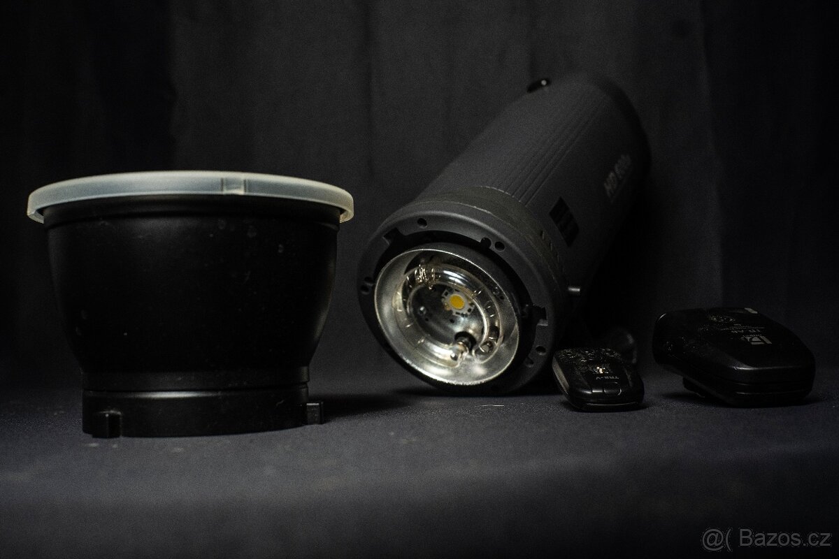 bateriový blesk Photon Europe HD600v + odpalovač pro Canon - 2