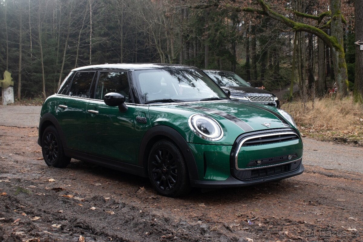 Mini Cooper 1.5i 100kw rok výroby 2021 - 2