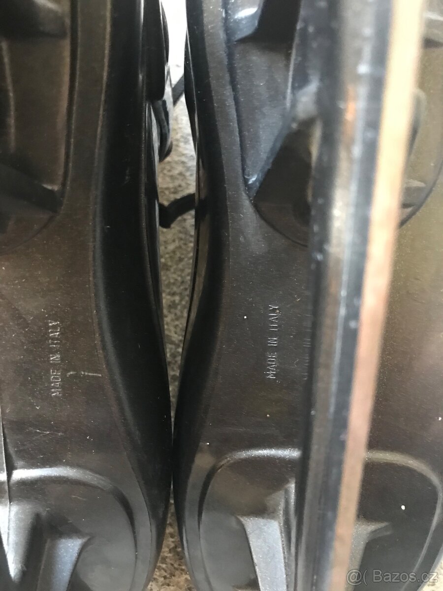 Pánské lední brusle - dovoz Itálie - velikost 45 - 2