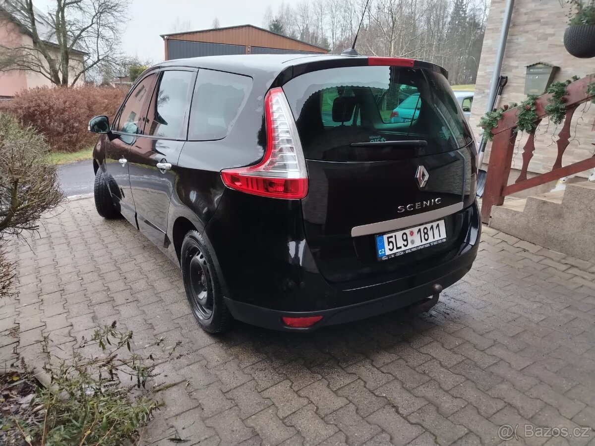 Renault Grand Scénic 1.9 TDCI 96 KW - 2