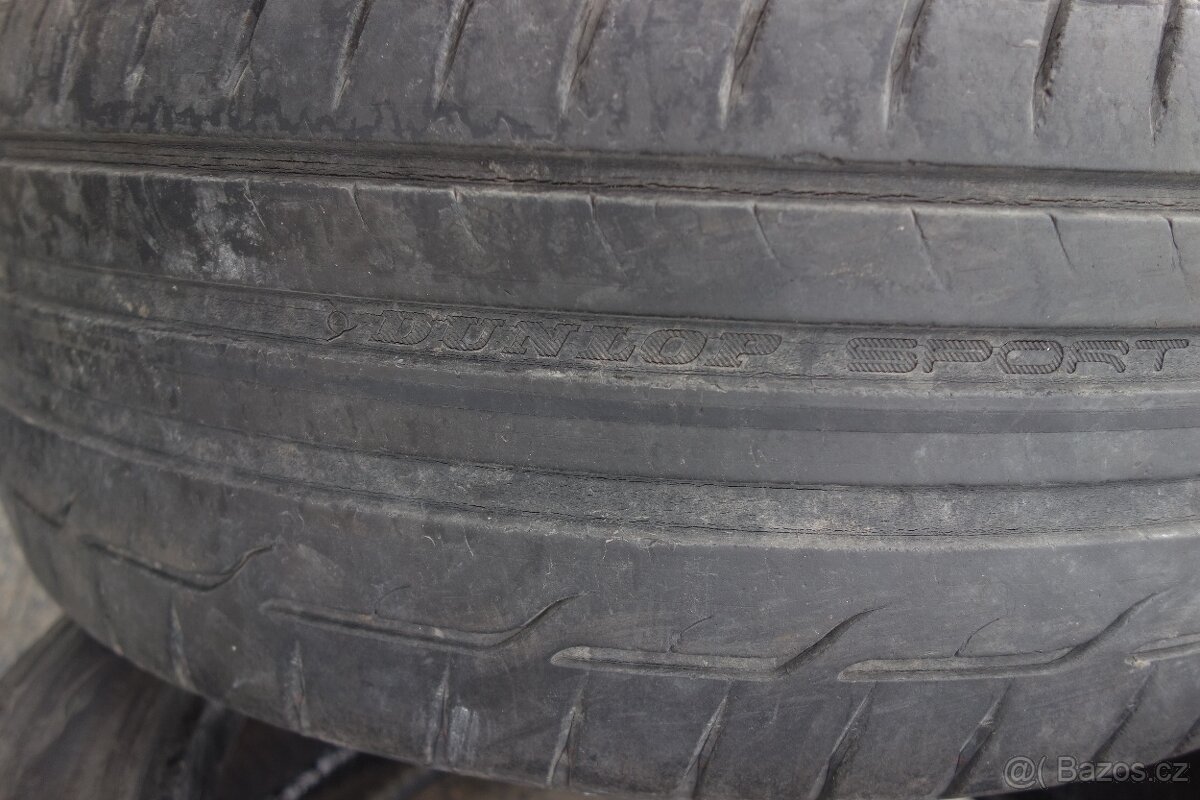 Pneu DUNLOP 215/45R17 - 2
