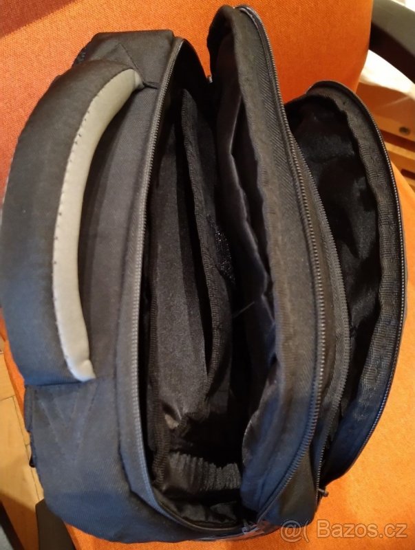 Batoh Belkin Essential Backpack 13" - 2