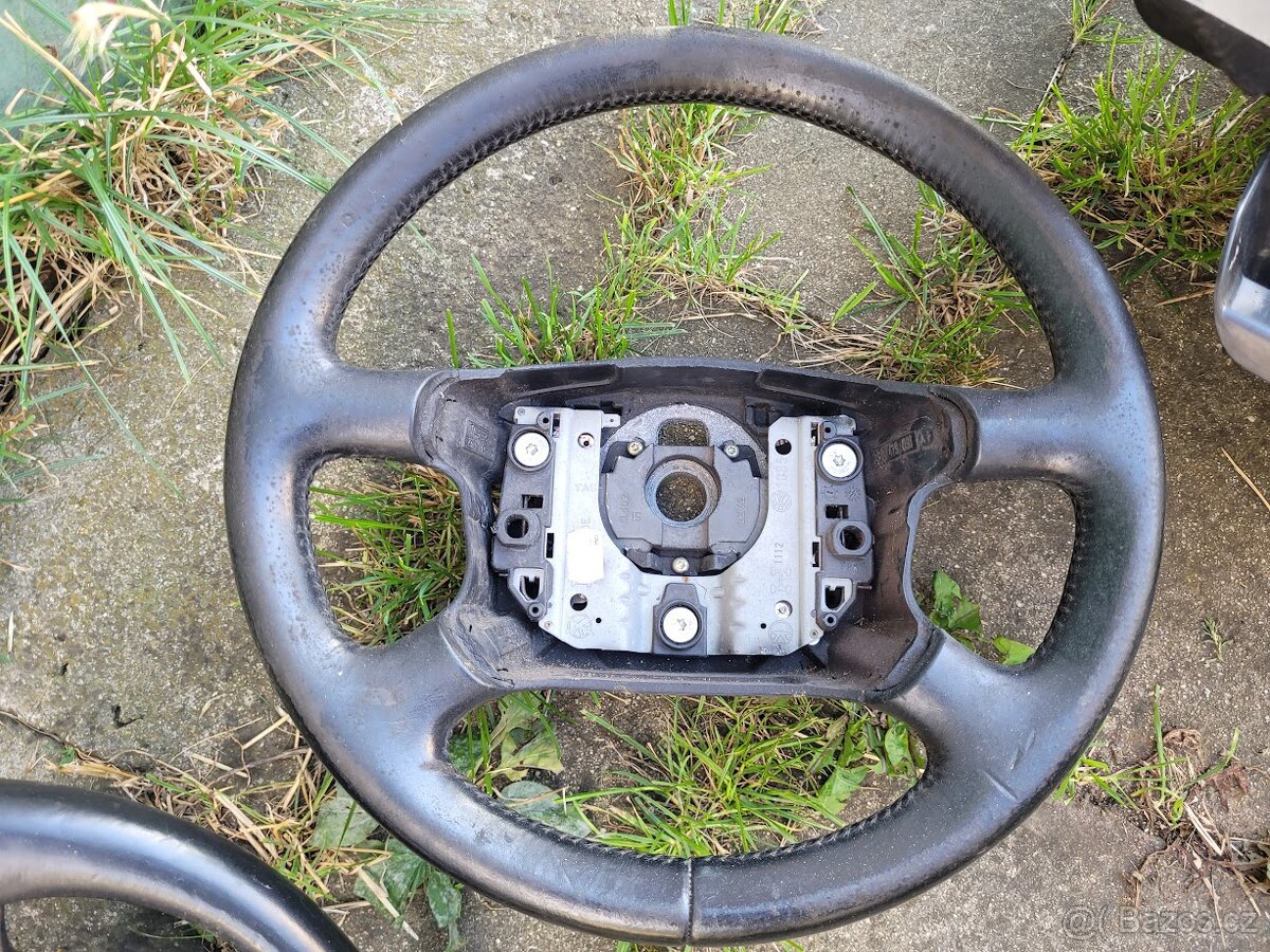 Kožený volant Volkswagen Škoda Seat Audi - 2