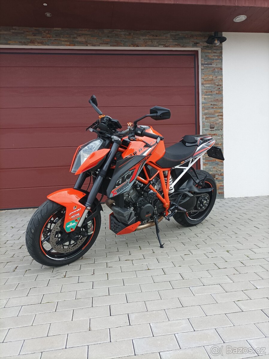 KTM SUPERDUKE 1290R - 2