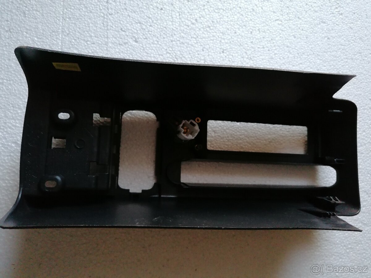 Středový panel Octavia1 - 2