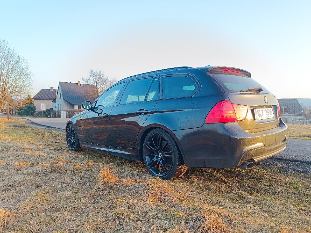 BMW E91 2011 318d 6HP 105kW M sport - 2