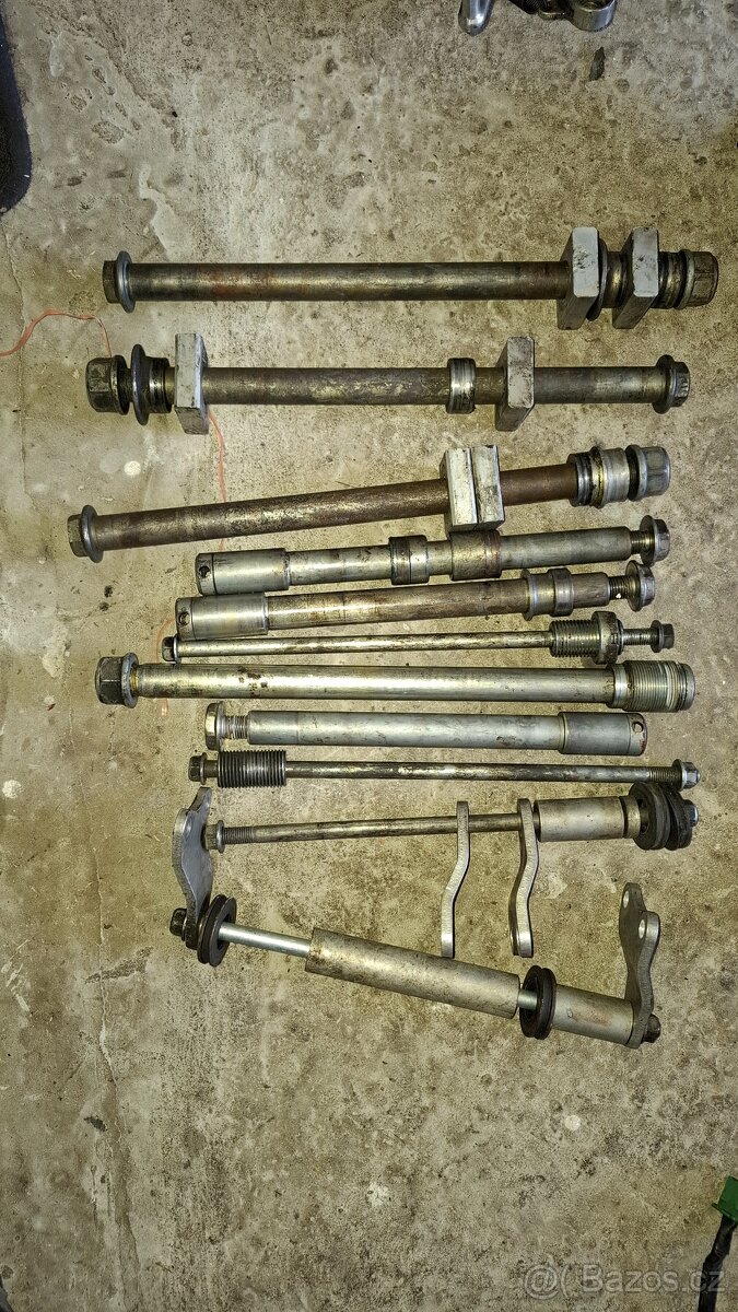 Honda cbr900rr nahr.díly - 2