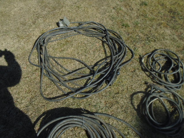 kabely na 380 a zemnící - 2