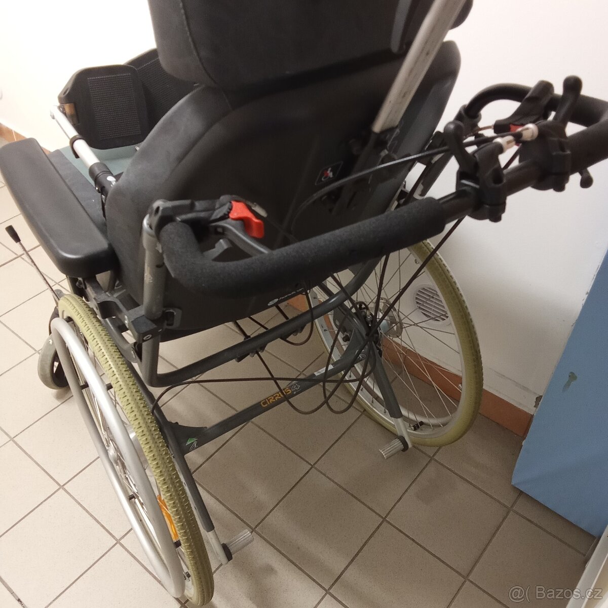 Invalidní vozík - 2