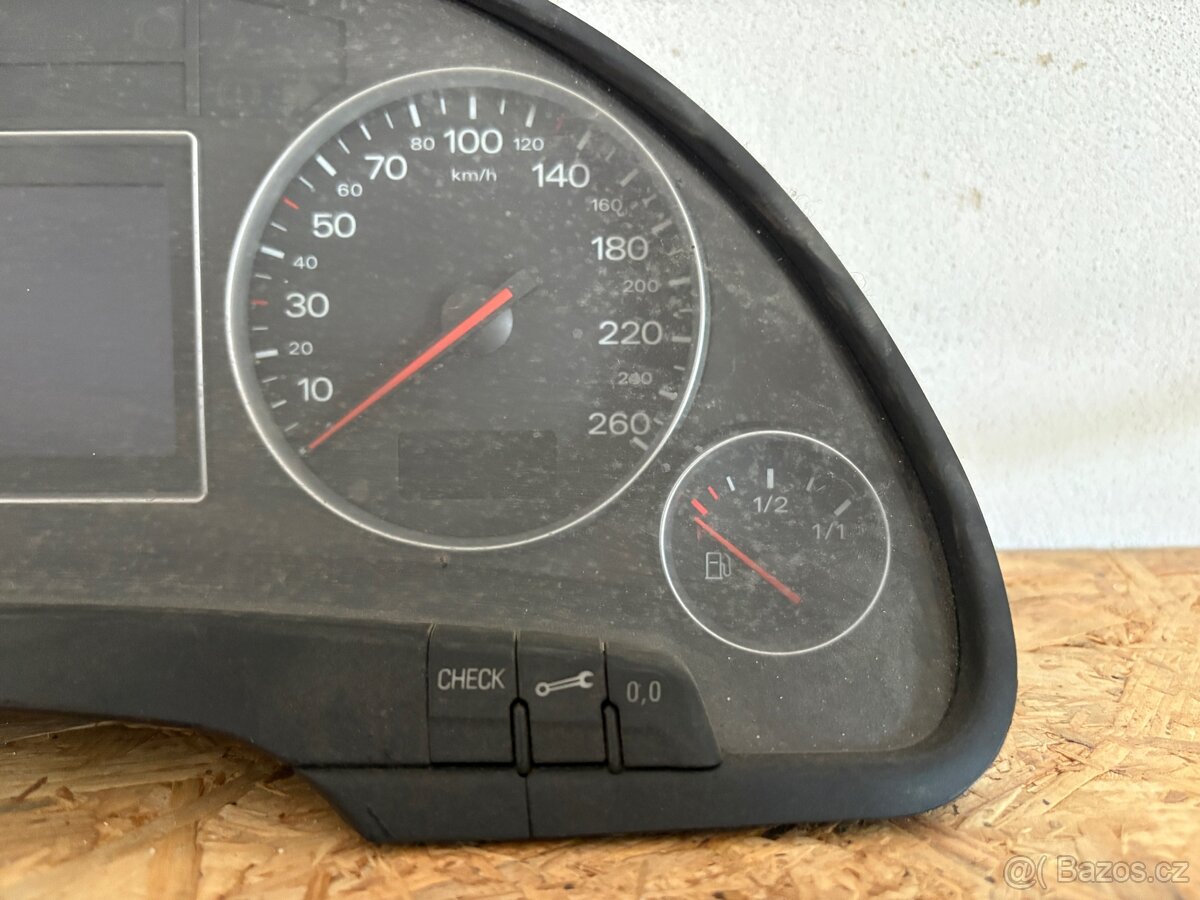 Přístrojová deska - Audi - 2