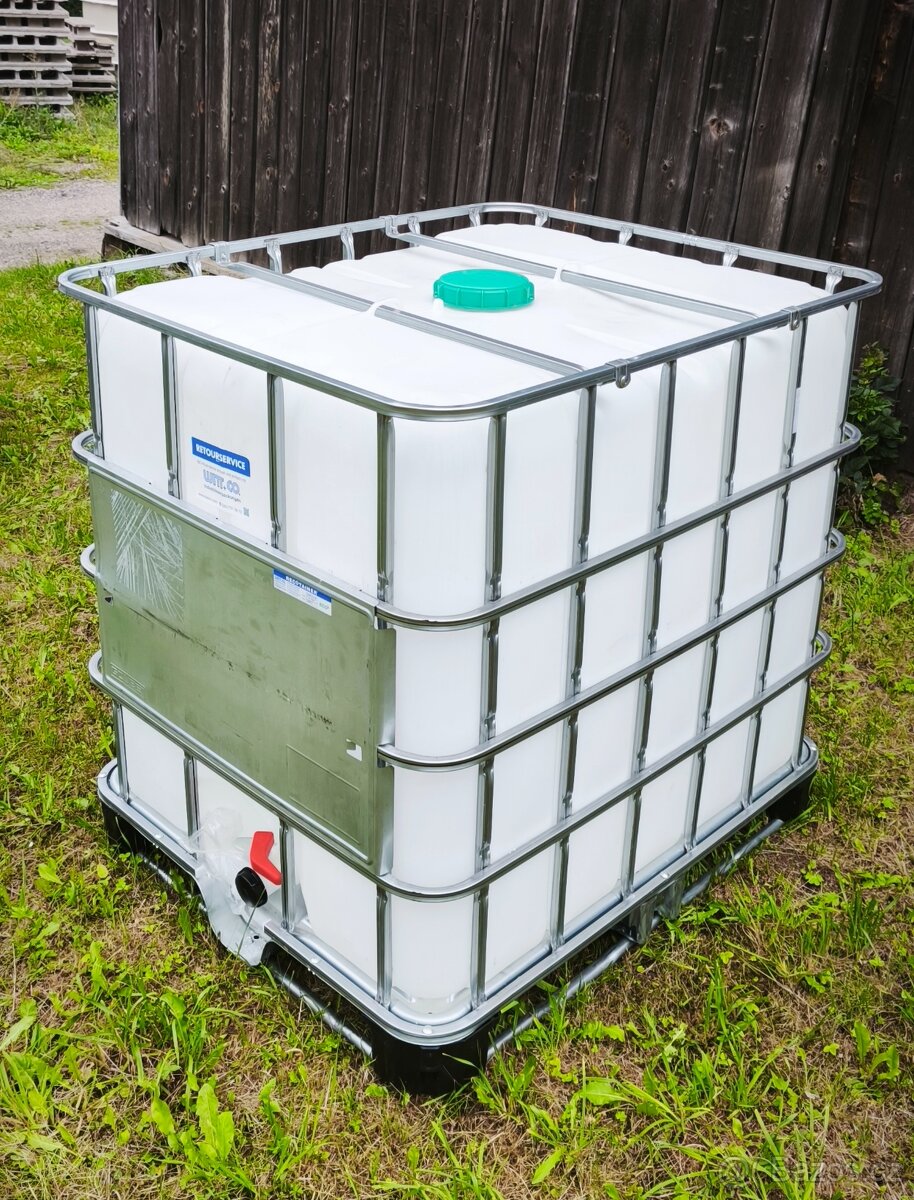 Nádrž IBC 1000l - 2