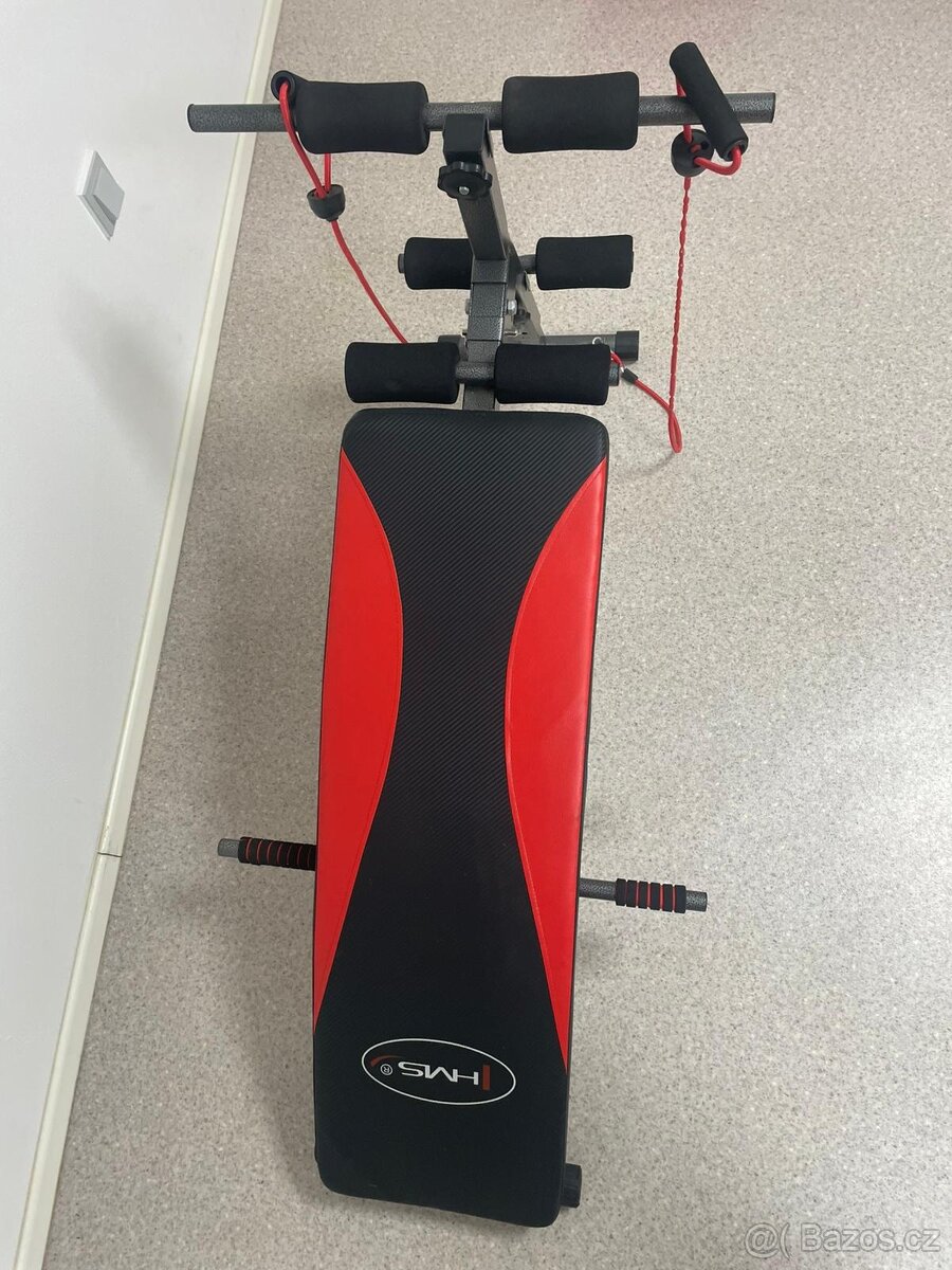 Šikmá posilovací lavice - 2