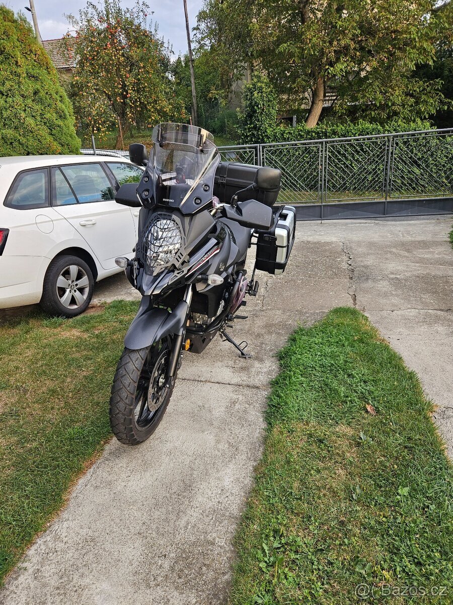 Suzuki V-strom 650
