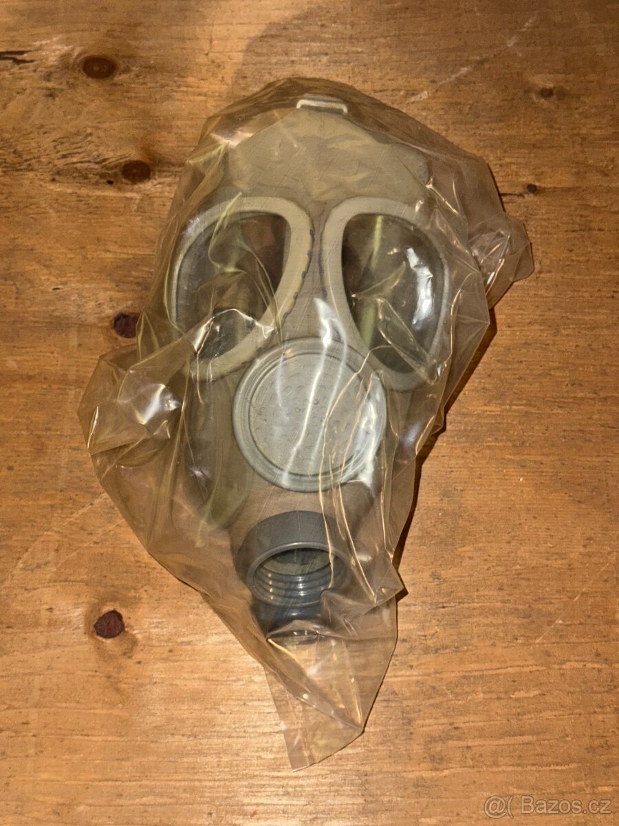 Plynová maska CM-4 - 2