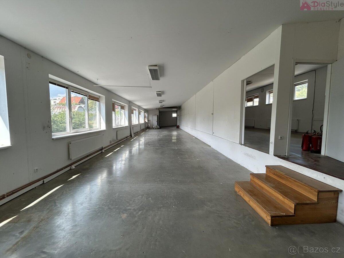 Pronájem prostor Vsetín - 2