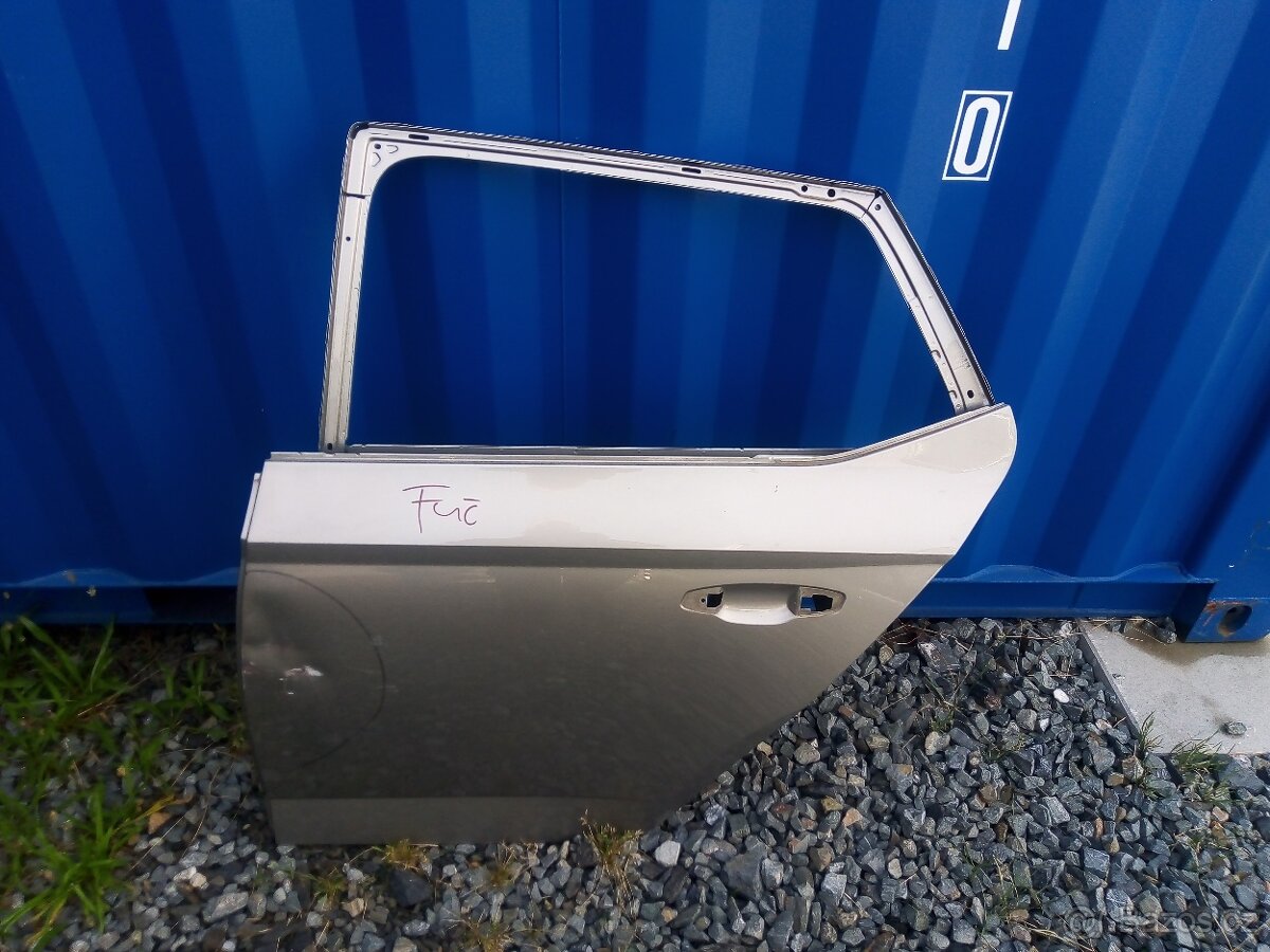 Dveře zadní fabia 3 - 2