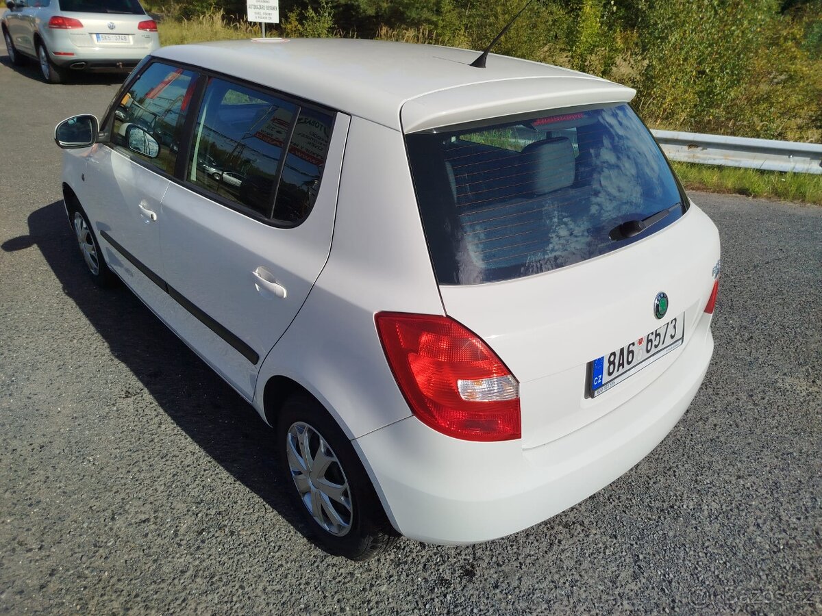 ŠKODA FABIA 1.2i..koupeno jako nové v ČR - 2