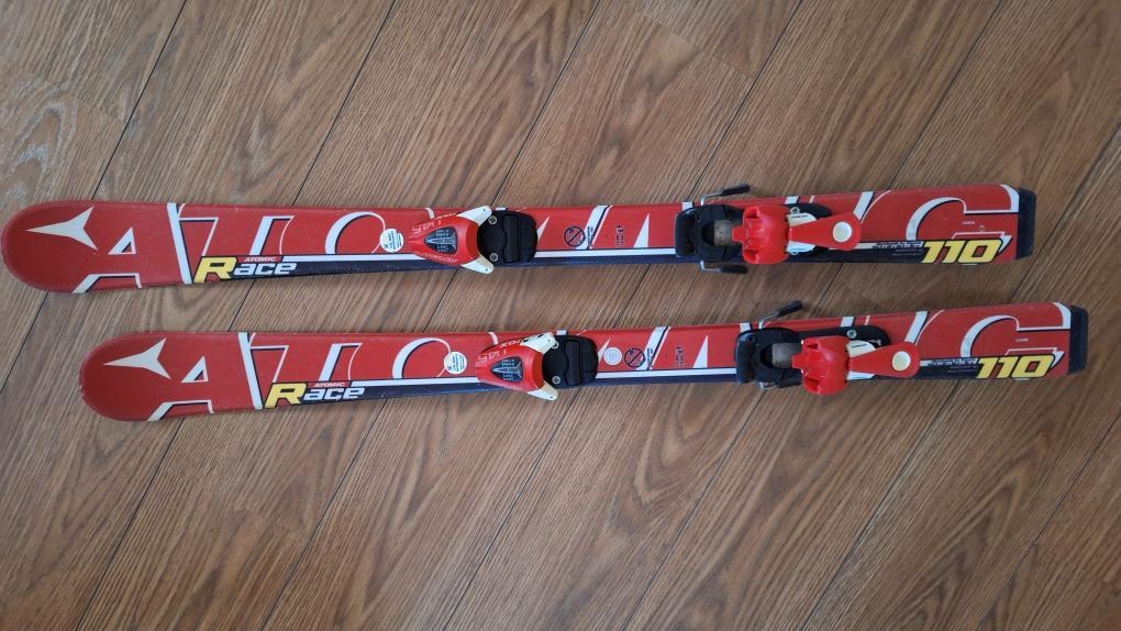 Lyže ATOMIC Race 110cm + boty - 2