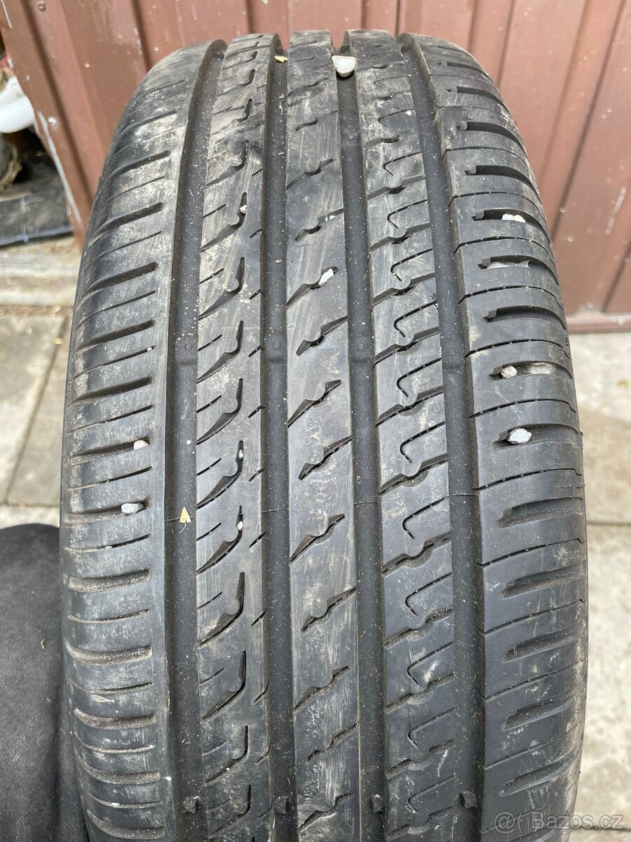 Letní pneumatiky a disky na Fabii 2 - 2