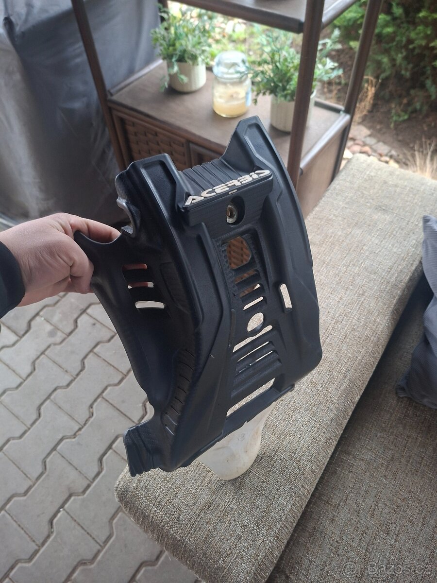 Kryt pod motor yamaha yzf - 2