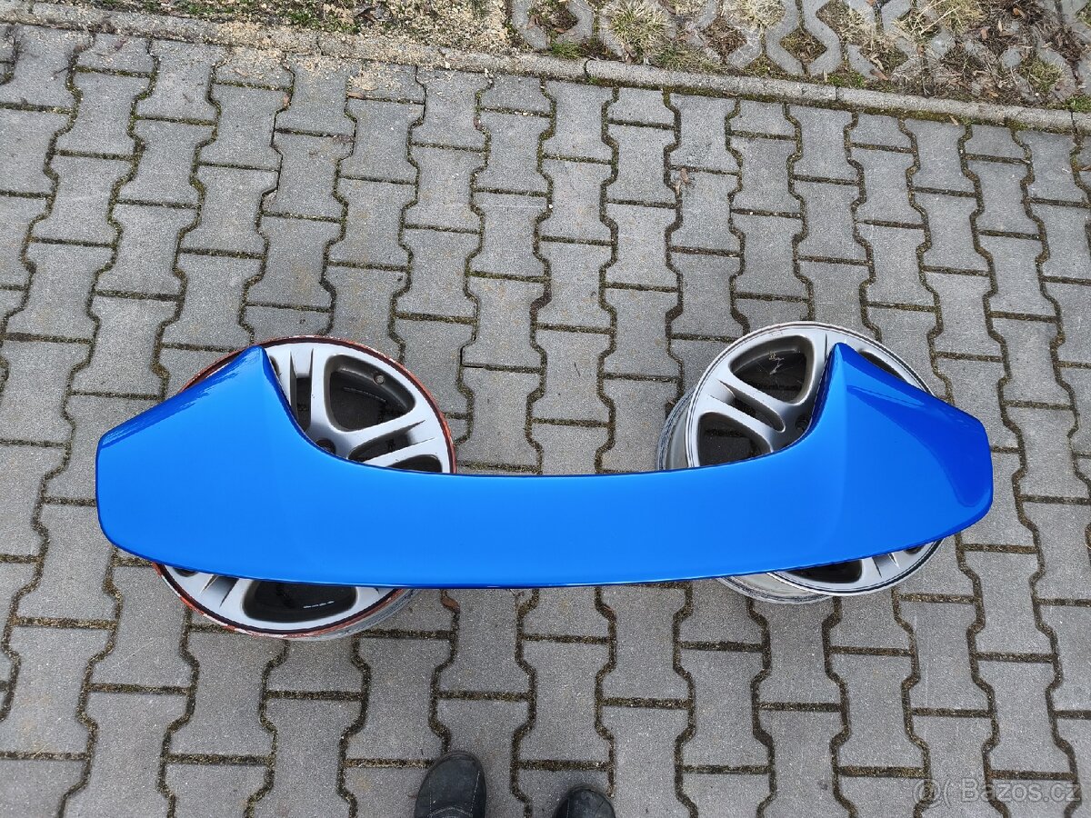 Originál křídlo Subaru Impreza - 2