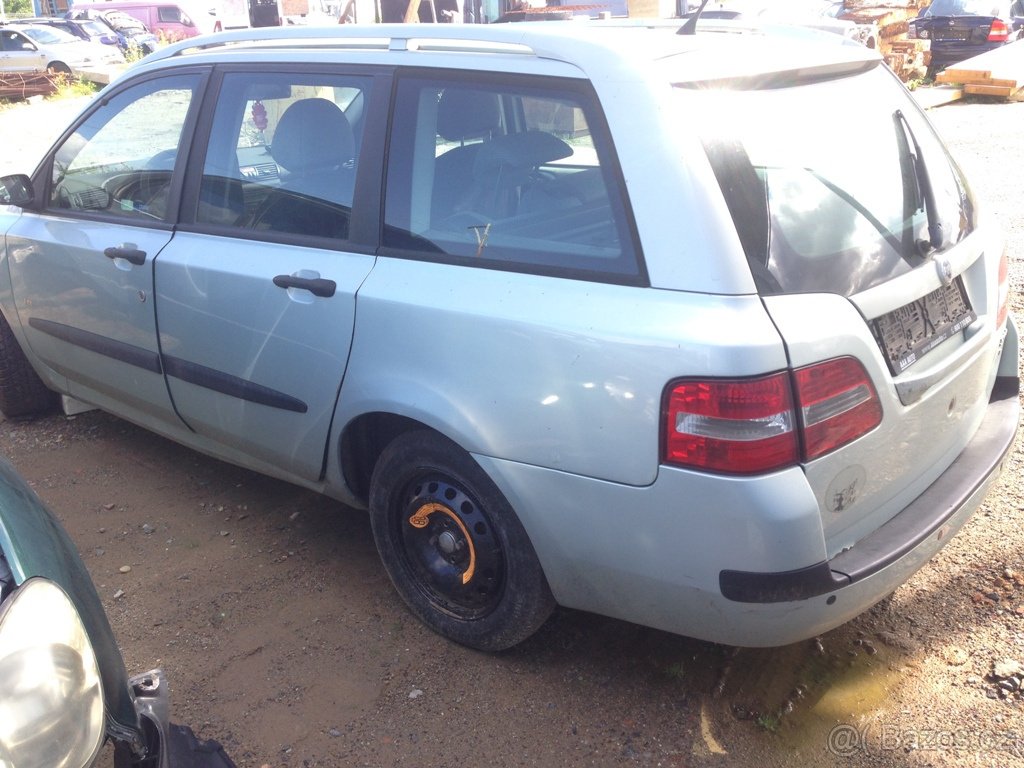 Fiat Stilo Combi 1,4 16V 70kW 2005 - díly - 2