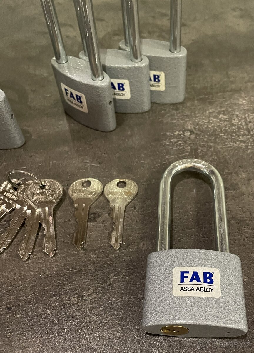 Visací zámky na jeden klíč 80h/52 - 2