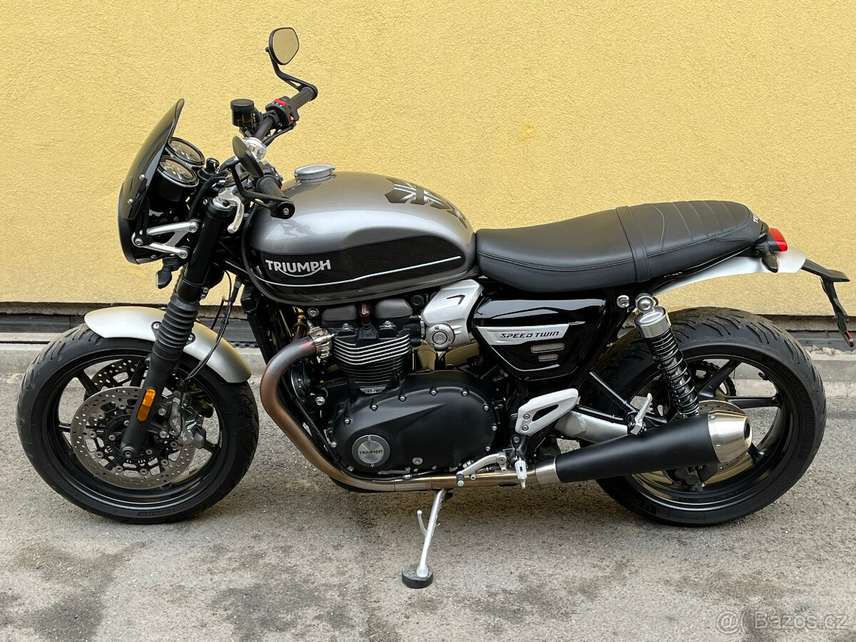 Triumph Speed Twin 1200 - 1.majitel - 2
