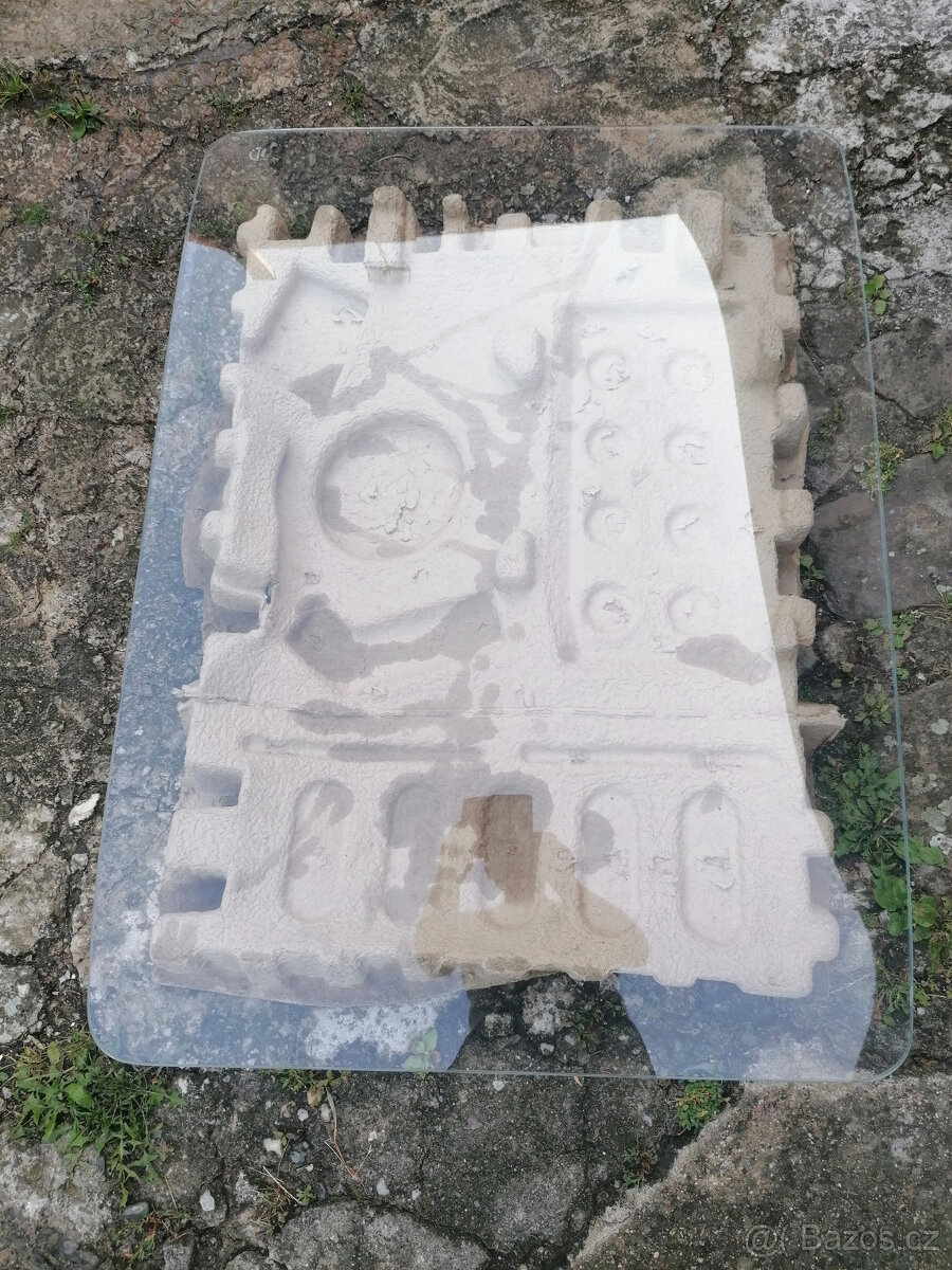 Prodám ORIGINÁLNÍ sklo na Š110R - 2