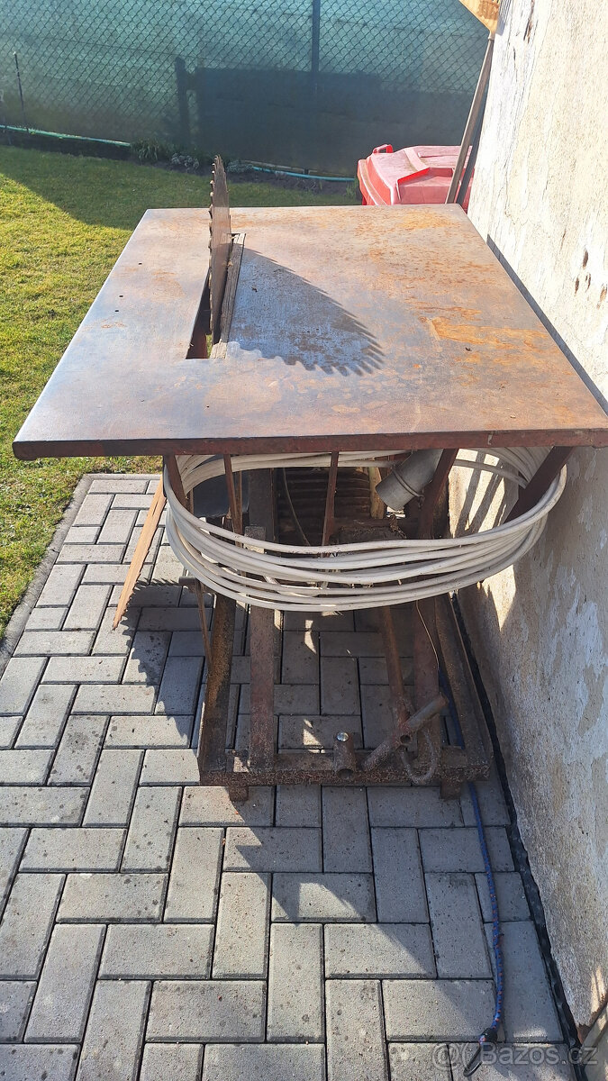 Cirkulárka s kolébkou - 2