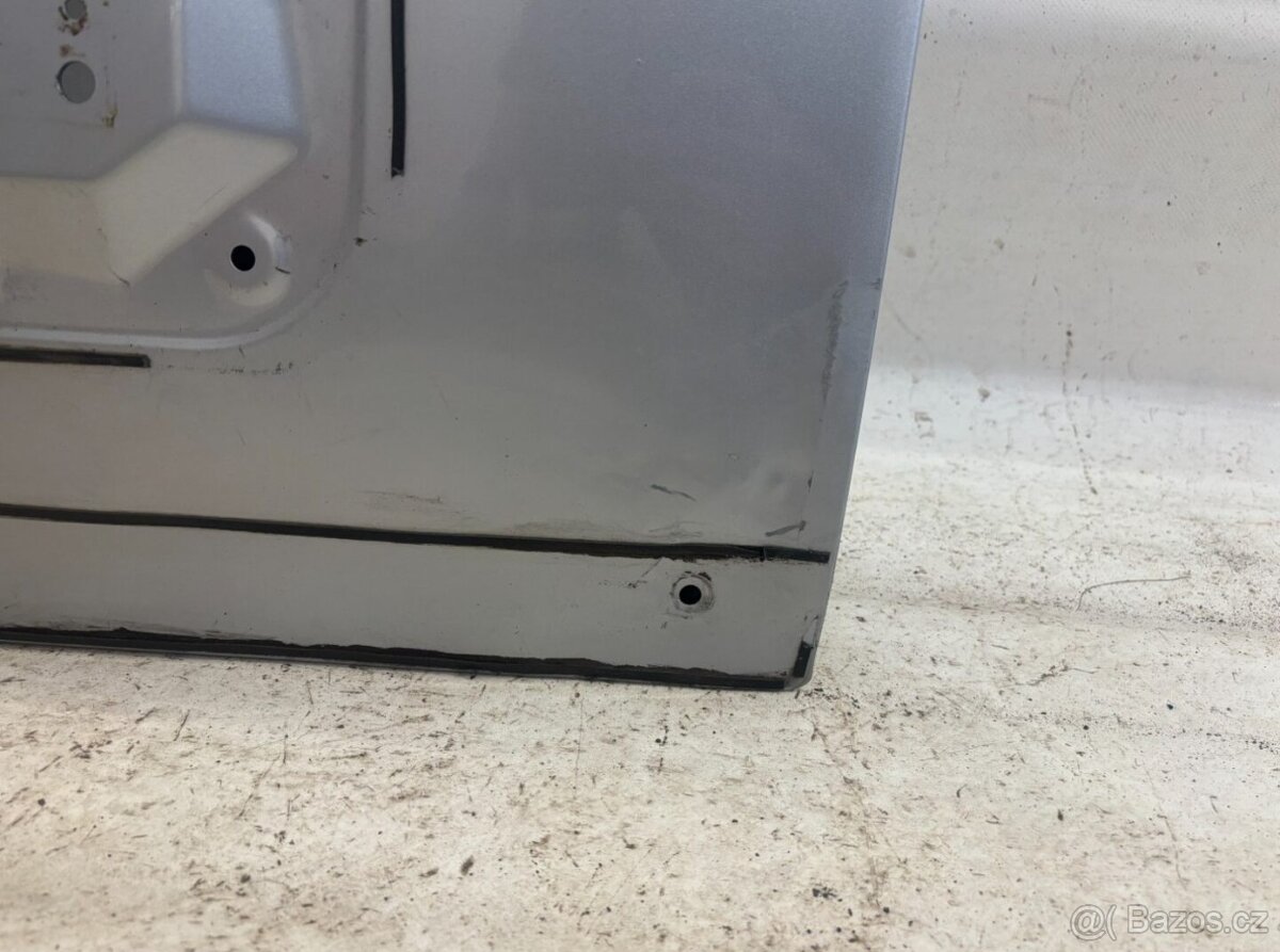 5 dveře Mitsubishi Pajero - 2