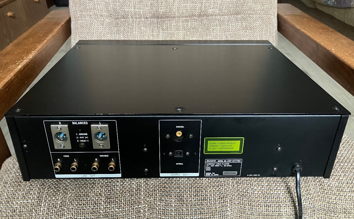 REFERENČNÍ CD PLAYER SONY CDP-X777ES - 2