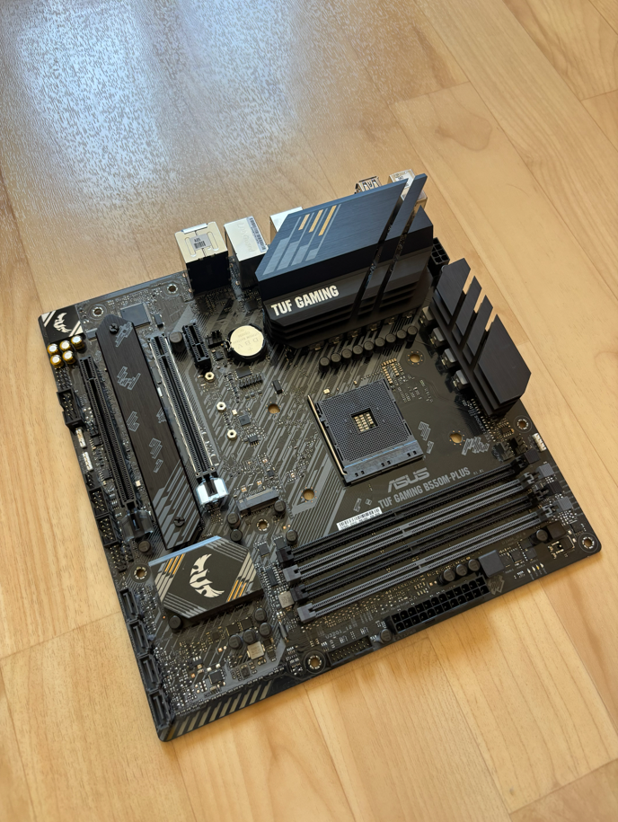 ASUS TUF GAMING B550M-PLUS - 2