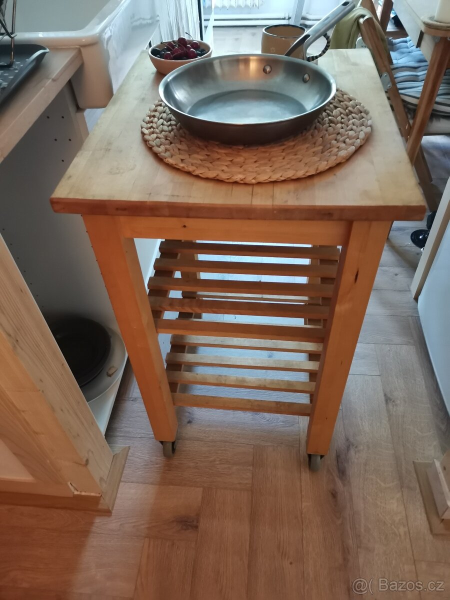 Kuchyňský ostrůvek - 2