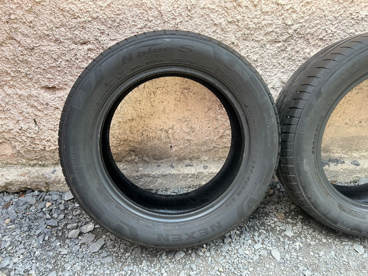 Prodám gumy 205/55/16 - 2